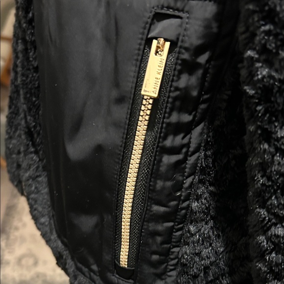 Anne Klein S Black with gold accents soft teddy fleece Jacket - Picture 6 of 11